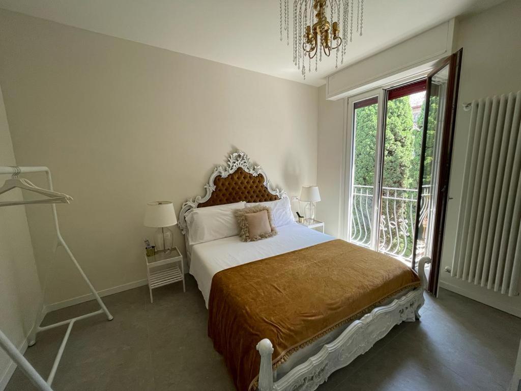 Prestige Sirmione Via Antiche Mura מראה חיצוני תמונה